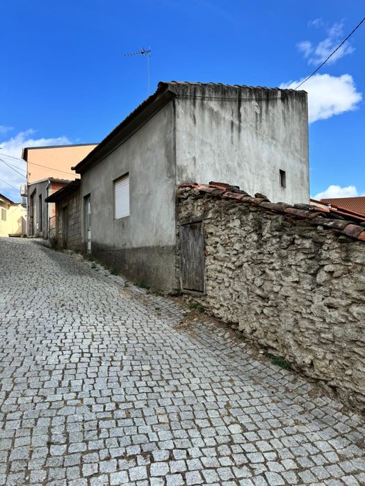 Casa de aldeia, Macedo de Cavaleiros, Trás-os-Montes