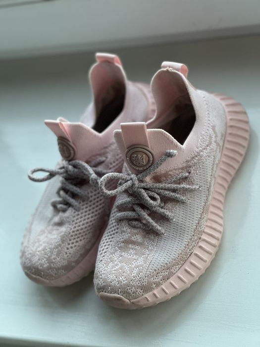 Кросовки летние