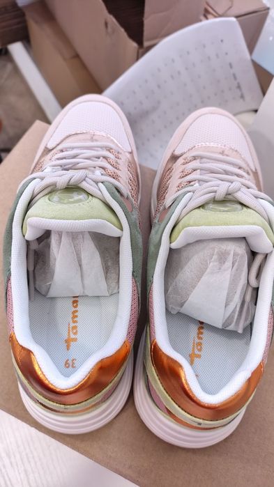 Tamaris skórzane Sneakersy rozmiar 39