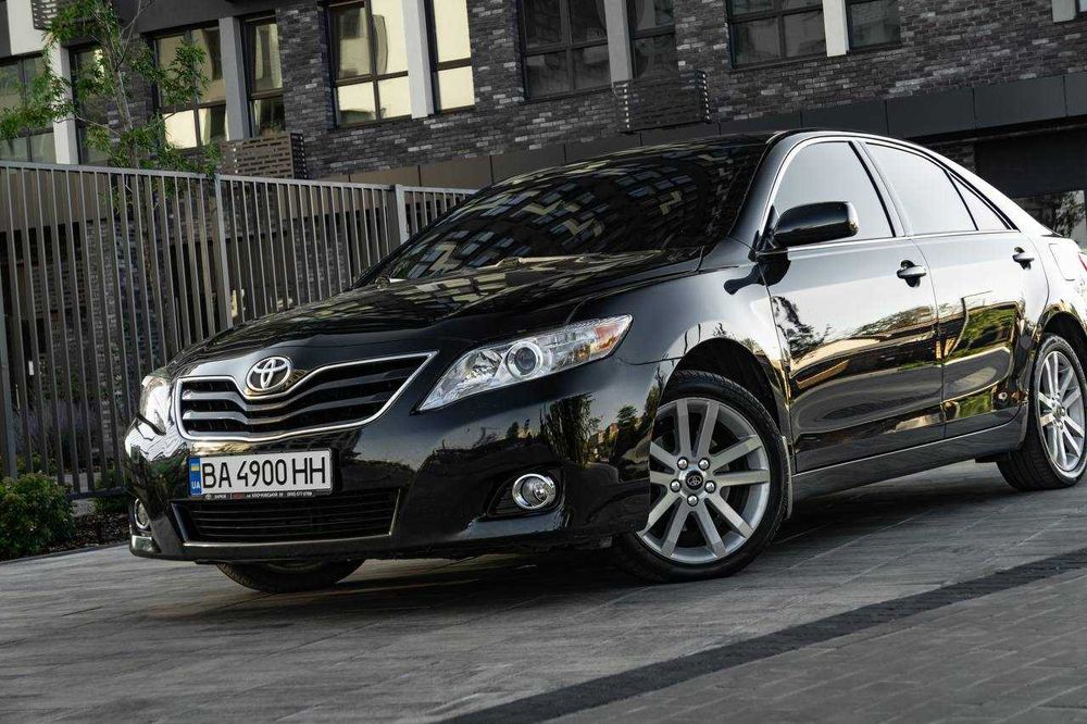 Продам  Тойота камрі Toyota camry 2.5 2011р