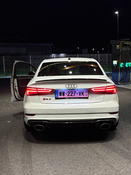 Audi RS3 8v2 Limousine