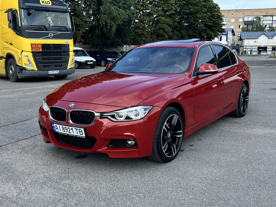 BMW 3 Series 2018 VIN WBA8D9C59JEM32509 фото оголошення 8 з 24