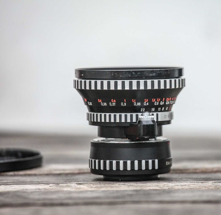 Carl Zeiss Jena Flektogon 20mm F: 4 c/adaptador para Fuji (FX)