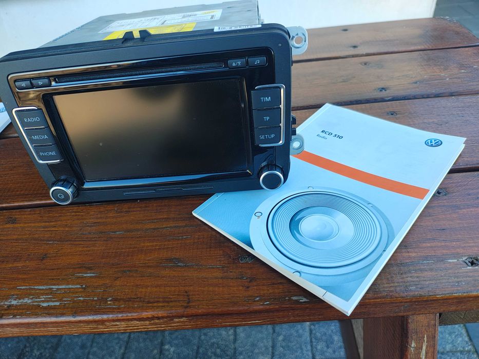 Volkswagen Passat B6 radionawigacja AUX