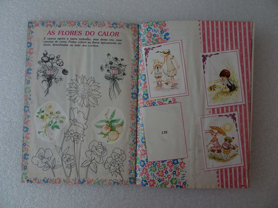 Caderneta de cromos Holly Hobbie - Panini - Tem 99 cromos