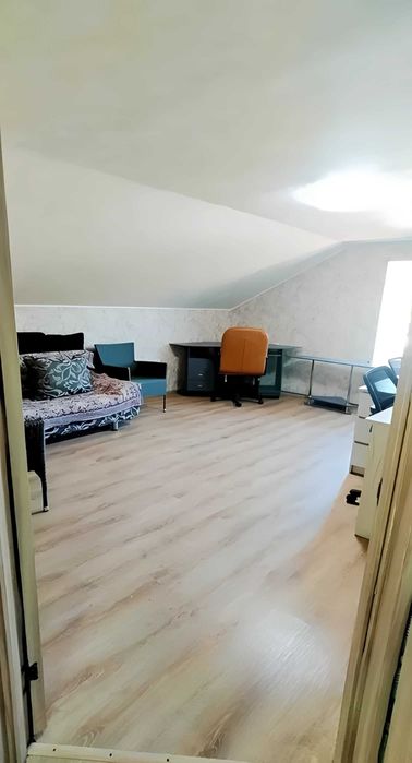 Продам Дом Мирный рядом АТБ, Детсад, Школа. Площадь дома 140 м.кв