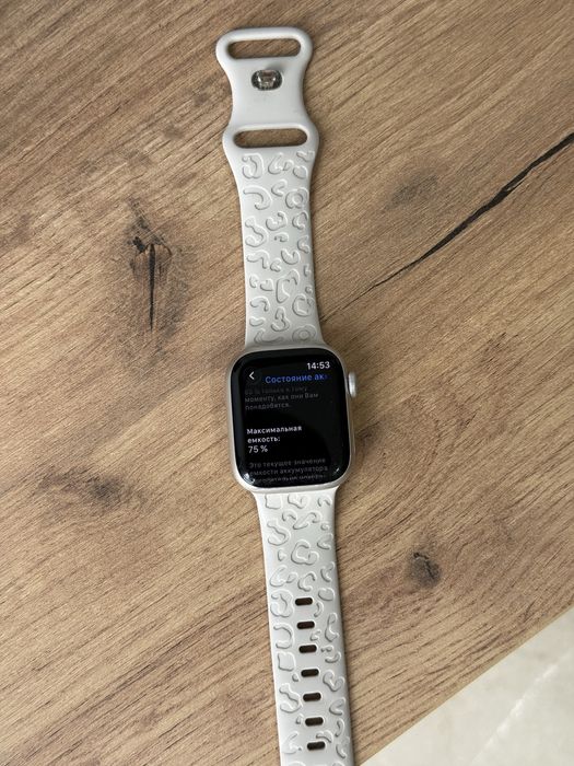 Продам Apple Watch Nike Series 7 41mm Starlight Model A2473 акб 75% повний комплект