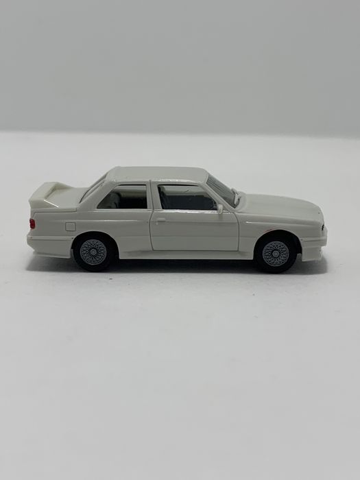 BMW M3 da Herpa escala H0 1/87
