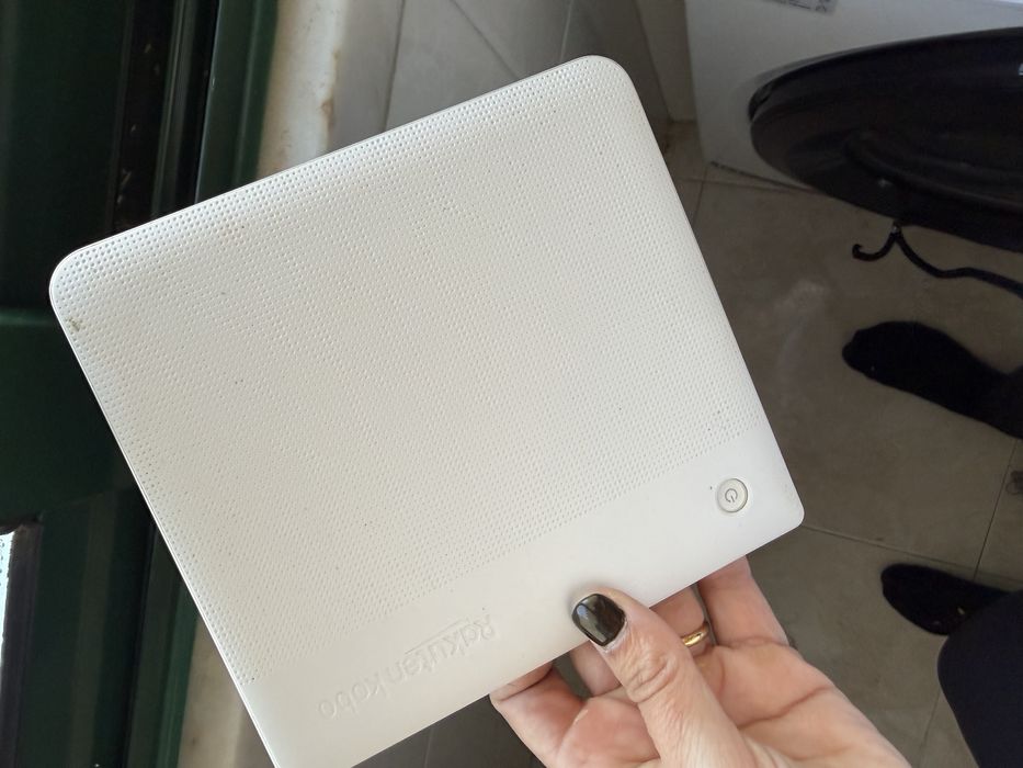 Kobo libra branco447059334047344640