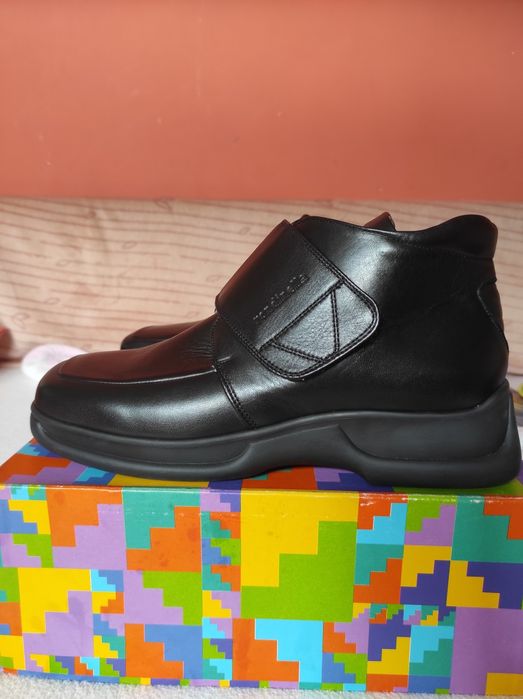Шкіряні туфлі- ботінки.Ботинки кожаные.Rondinella.La Perla .Made in It