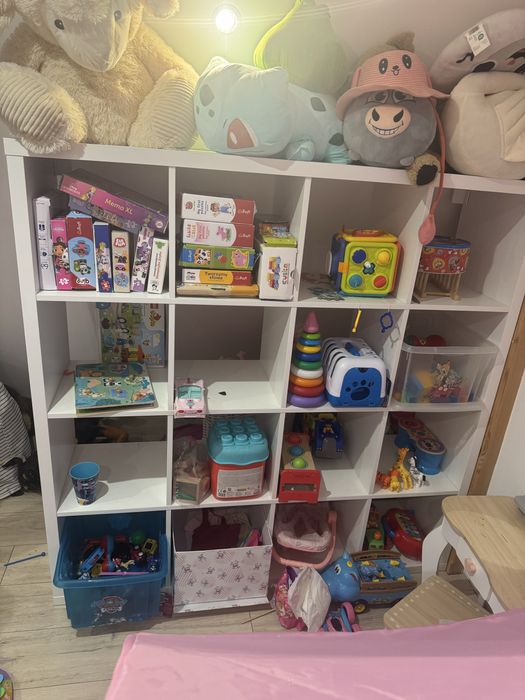 Regał Kallax 147x147