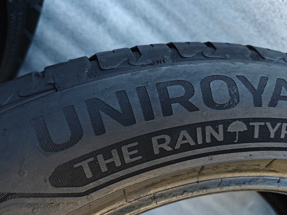 Opony Letnie 205/55/17 Uniroyal 2szt 7,5mm MB