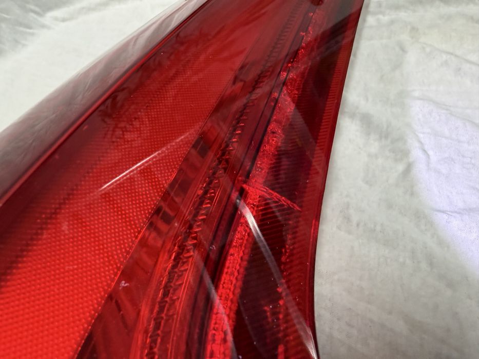 Lampa Prawy Tył  W Błotnik VOLVO V90 LED 16r.-