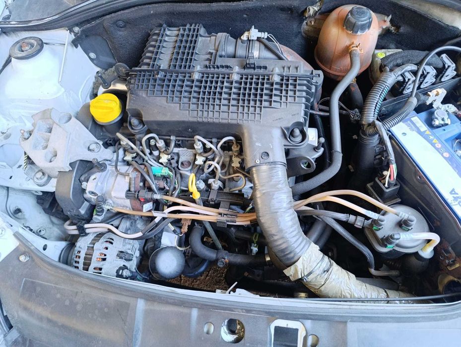 Renault clio diesel 5 lugares