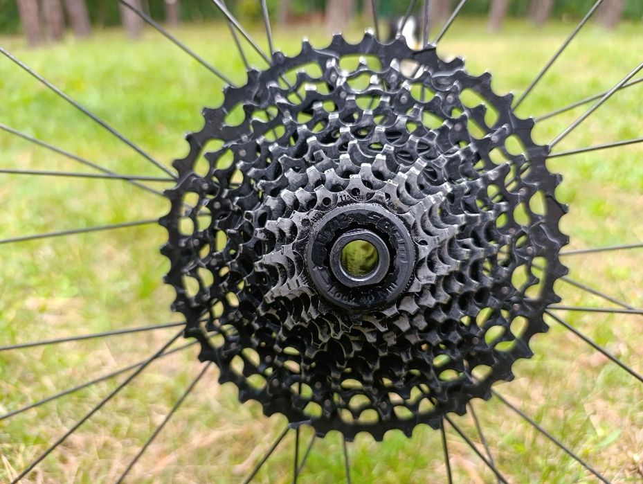 komplet kół Ryde DP19 + kaseta SRAM PG-1130 + łańcuch SRAM PC-1130