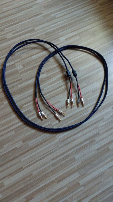 Kable głośnikowe 2x2.5m/2x4mm Nakamichi,feryt.