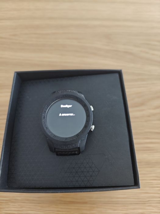 Smartwatch Ticwatch Pro muito pouco Utilizado.