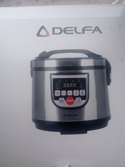 Мультиварка Delfa нова.