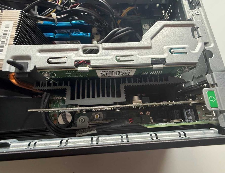 Пк дла роботимта ігор HP RP5 Retail System Model 5810