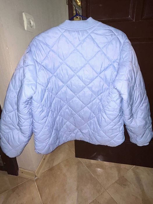 Продам куртку Zara