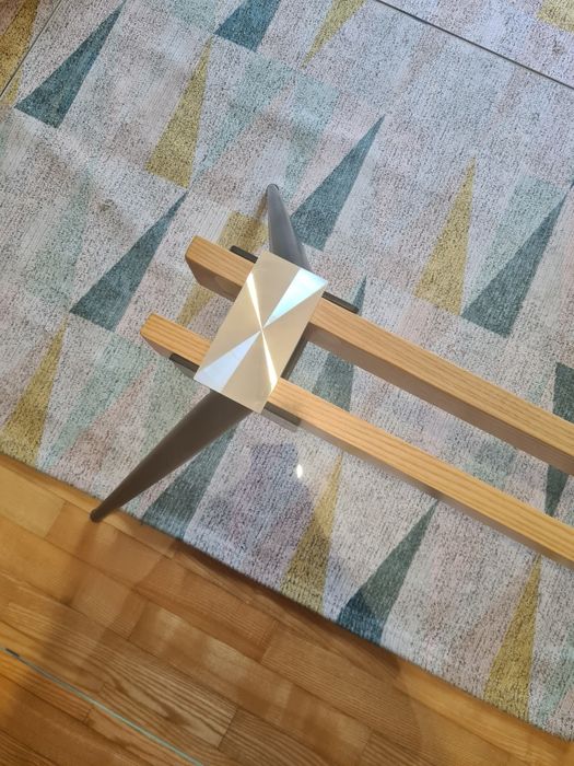 Mesa de centro com tampo de vidro Conforama