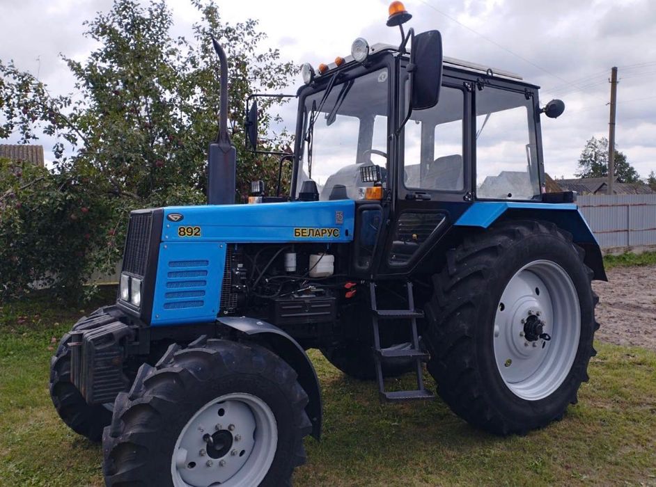 Продам трактор МТЗ 892 Беларус