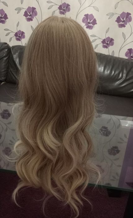 Peruka ciemny blond ombre