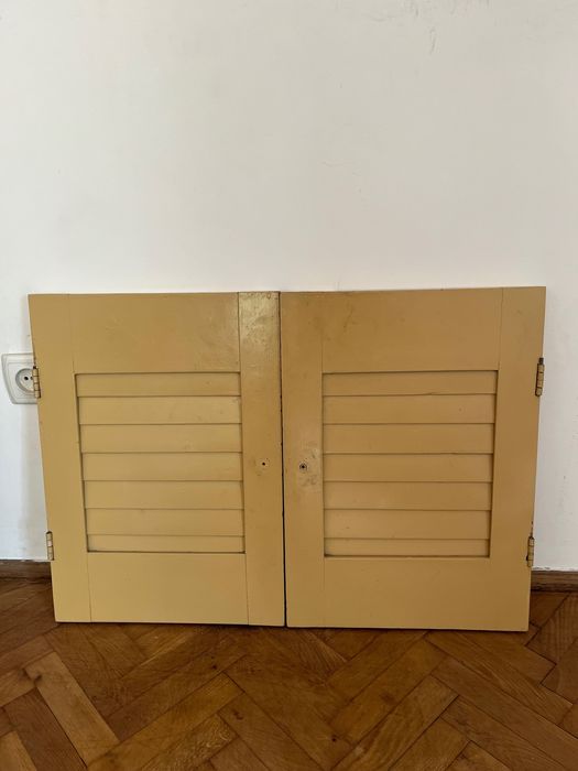 Меблеві фасади з дерева