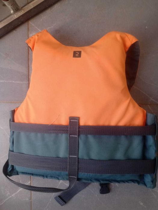 Colete de Flutuação ITIWIT 50N – Tamanho M (40–60 kg)