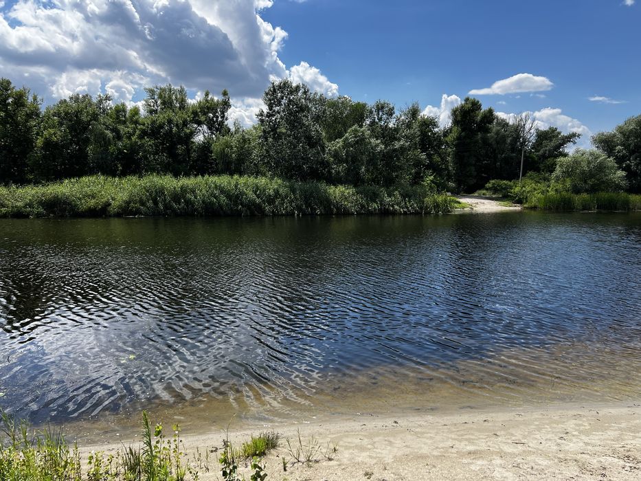 Продам два дома в Обуховке на одном участке рядом рекк лес