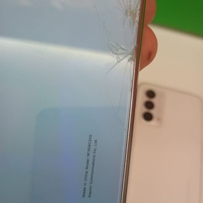 Uszkodzone smartfony i tablety redmi realme lg