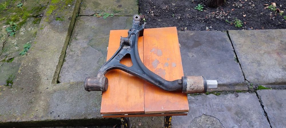 Суппорта Mercedes ML w163