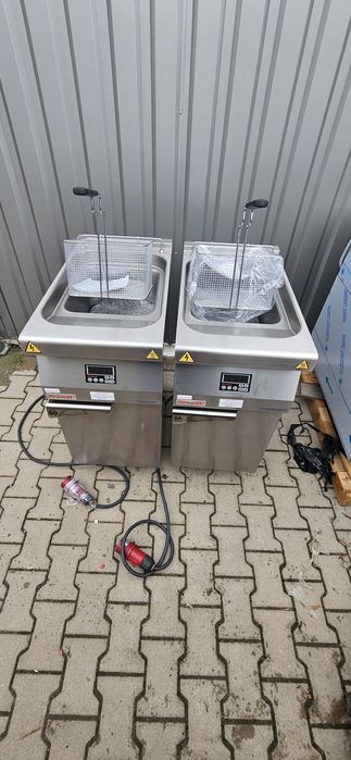 Frytkownica elektryczna Kromet 1x15l  z szafką