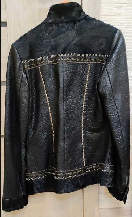 Жіноча шкіряна куртка Vito Marcello. 46-48 розмір
