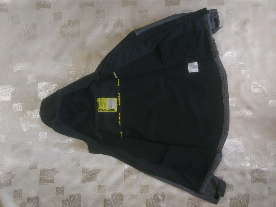 Куртка лыжная детская, на 158 см, C&A.