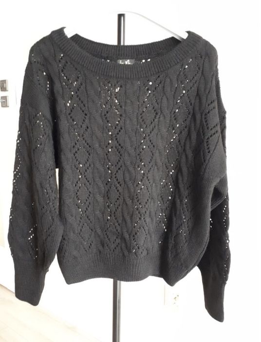 Sweter By Me rozmiar uniwersalny czarny
