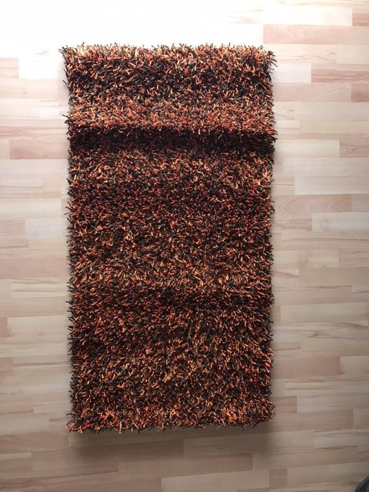 Tapete quarto laranja