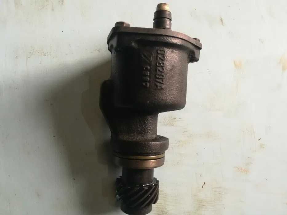 Вакуумный насос Ауди А4, Фольксваген Гольф 3, Пассат Б4, Б5