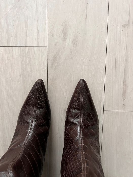 Шкіряні чоботи-труби Willo,  коричневі, розмір 35