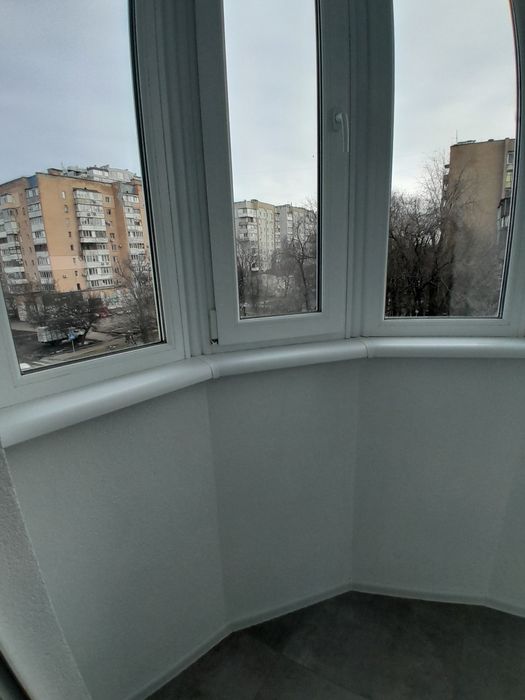 Новобудова Центр 2к.кв-70м2 Новий ремонт!