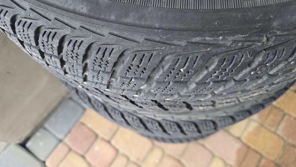 Felgi z oponami 5x114.3 16"  215/65/R16