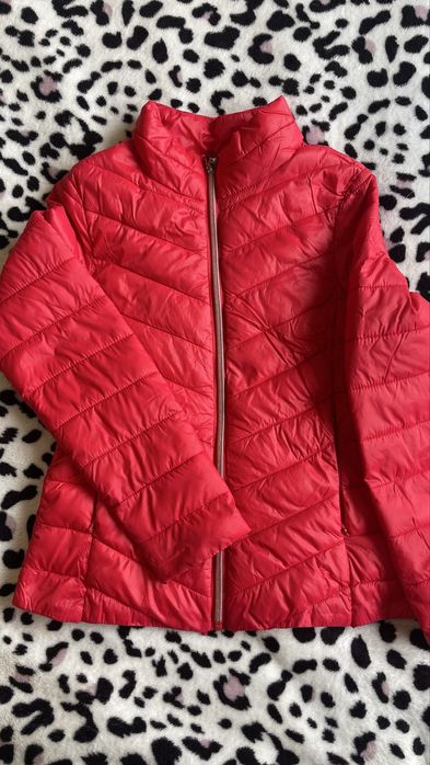 Куртка на весну 140 см