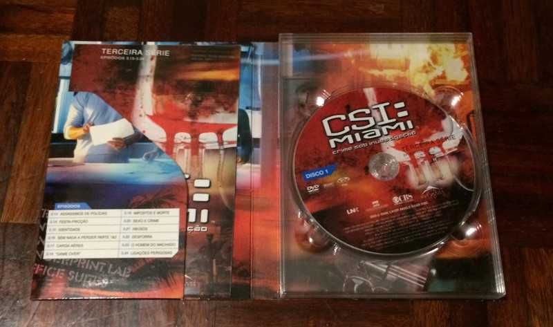 3 DVDs Csi: Miami. 
Crime sob investigação.
