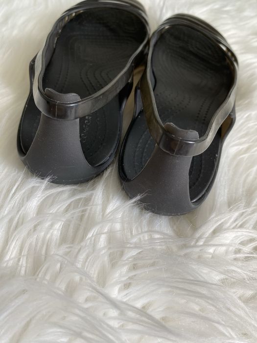 Sandałki Crocs Isabella Huarache r. 37 W7.