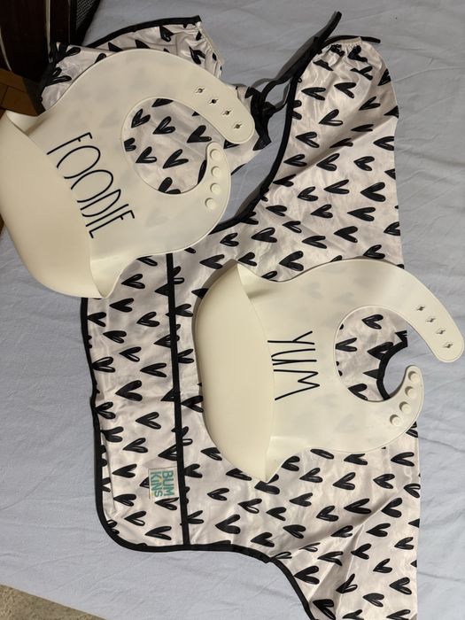 Слюнявчики Нагрудник