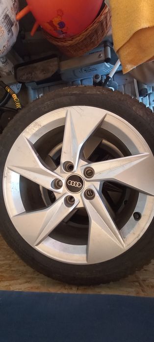 Зимова резина Nokia Tyres 205/50r17 8Y0 601 025 A