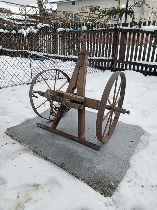 Продається плуг і коліснята