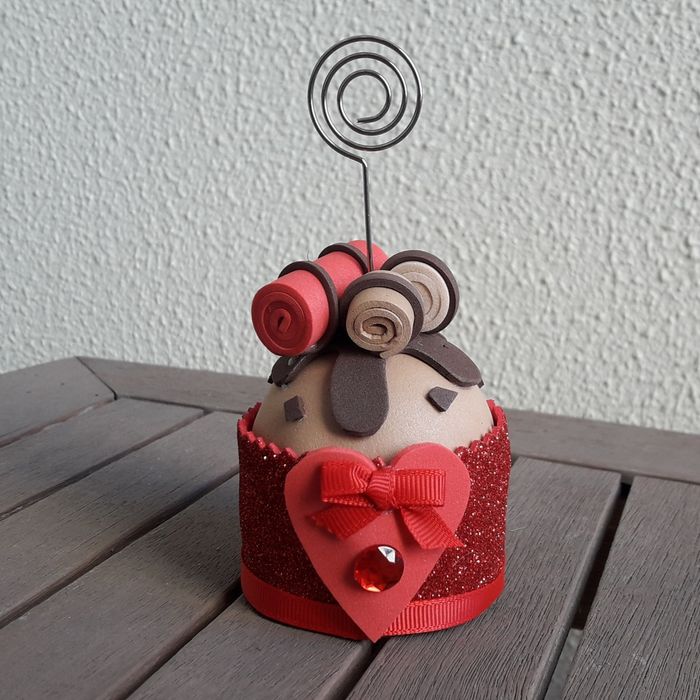 New EVA Cupcakes444870123019970562