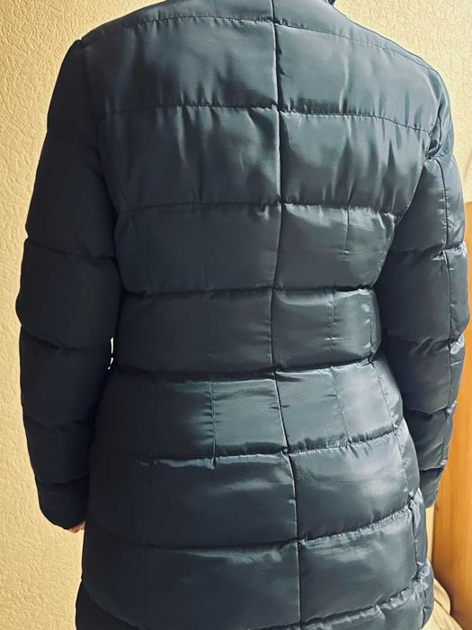 Продам жіночу  куртку  Anna Moda Piu