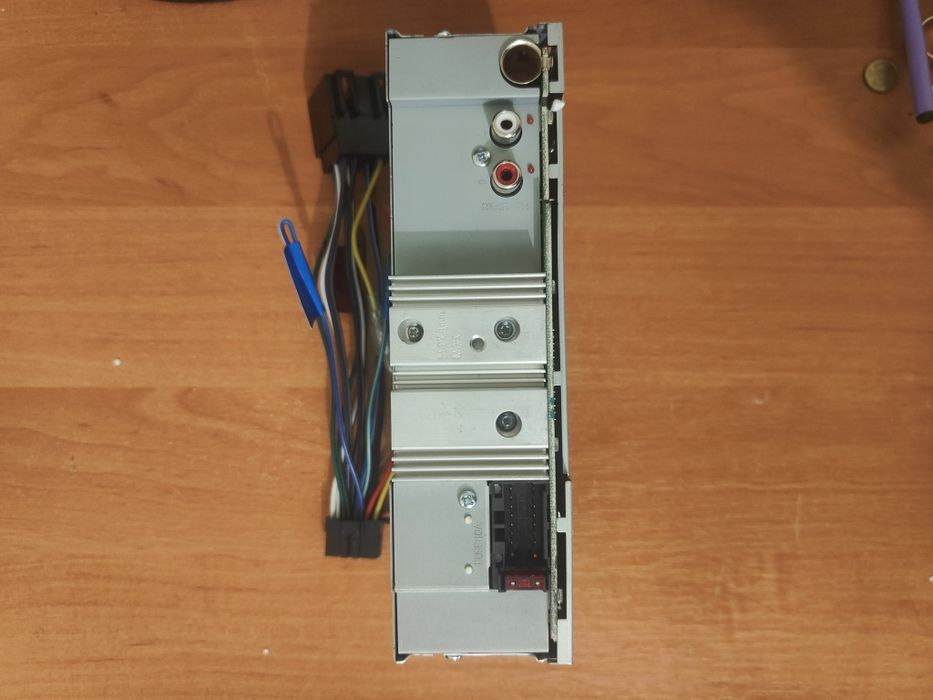 Продам Магнітолу Jvc kd-x152